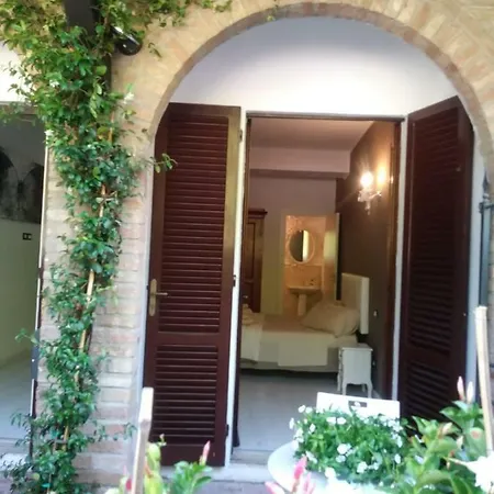 Il Glicine Pensionat Siena
